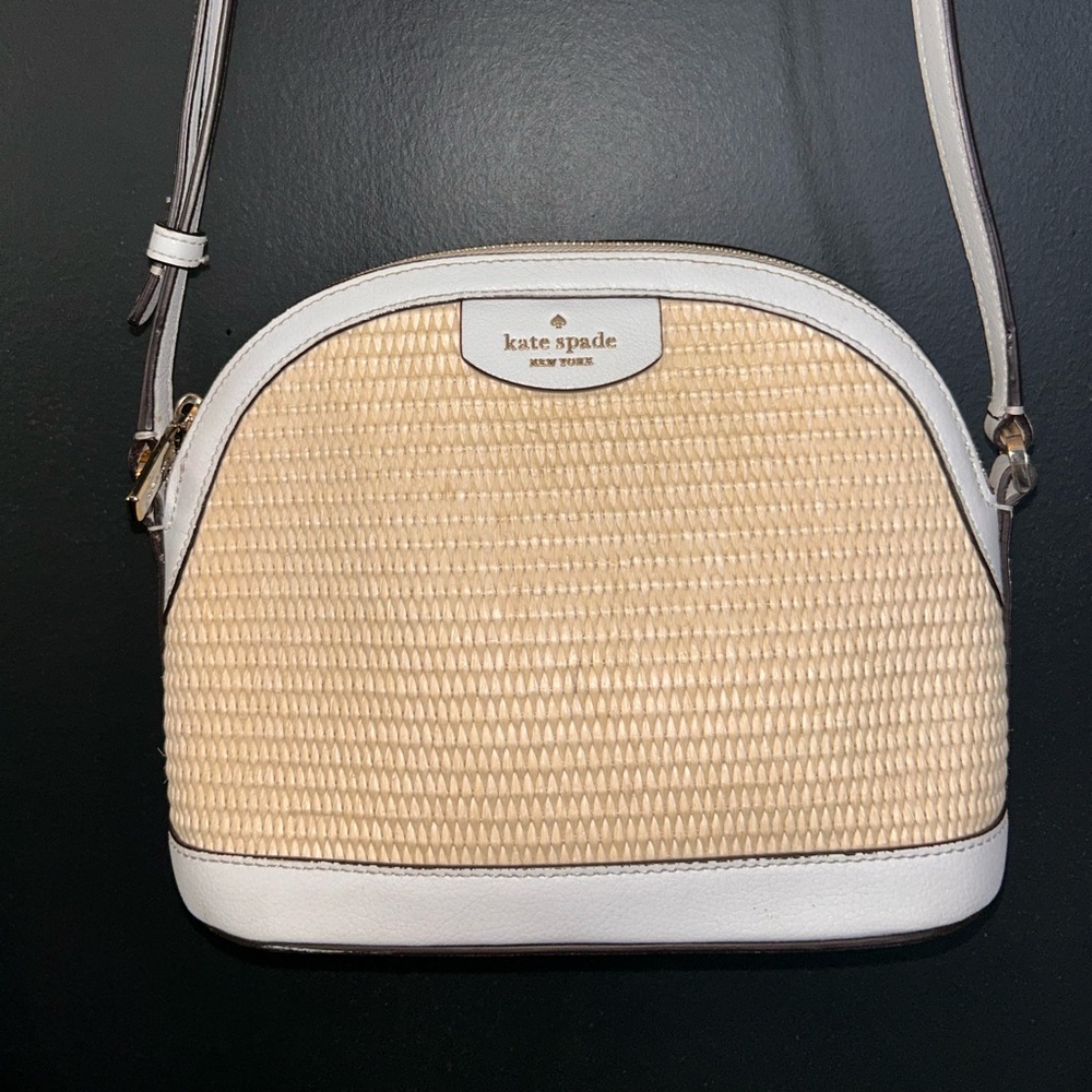 Kate Spade Sylvia Straw Dome Crossbody EXCELLENT Condition - Picture 3 of 16